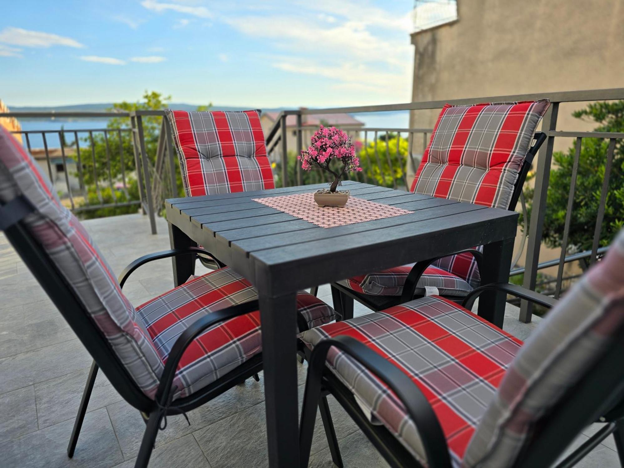 Aneta Apartment Crikvenica Exterior foto